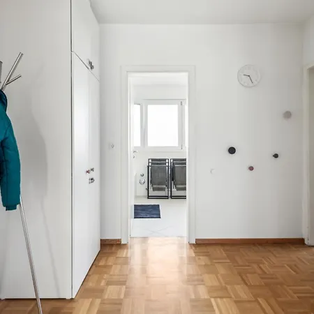 شقة Stylish Oasis With Panoramic View دينزلينغين