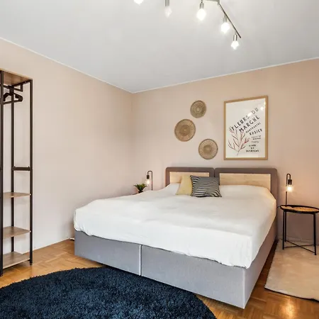 Stylish Oasis With Panoramic View *