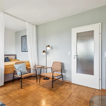 Stylish Oasis With Panoramic View * Denzlingen